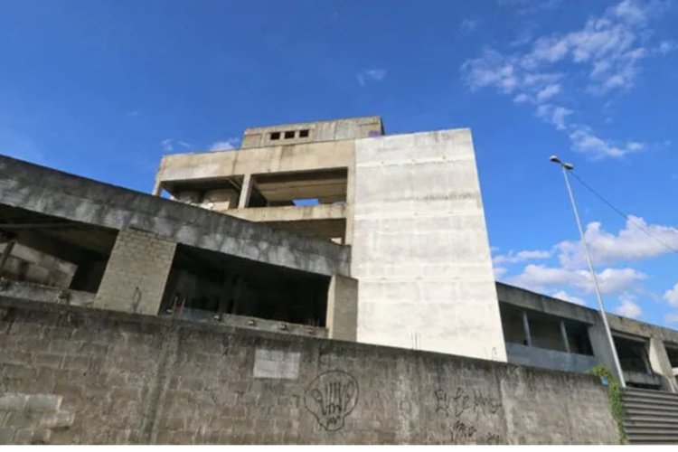 Estado não retomará obras do Hospital Estado não retomará obras do Hospital
