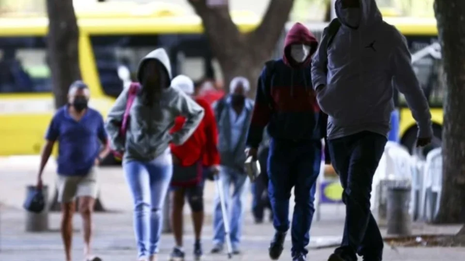 1_frio_df_mcamgo_abr_110820221818_7-26215952-960x540 1_frio_df_mcamgo_abr_110820221818_7-26215952-960x540