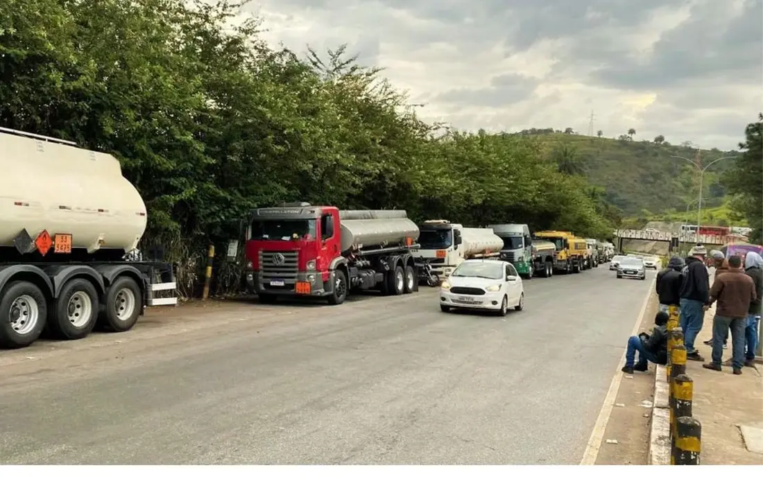 ezgif-332b698eb74acf