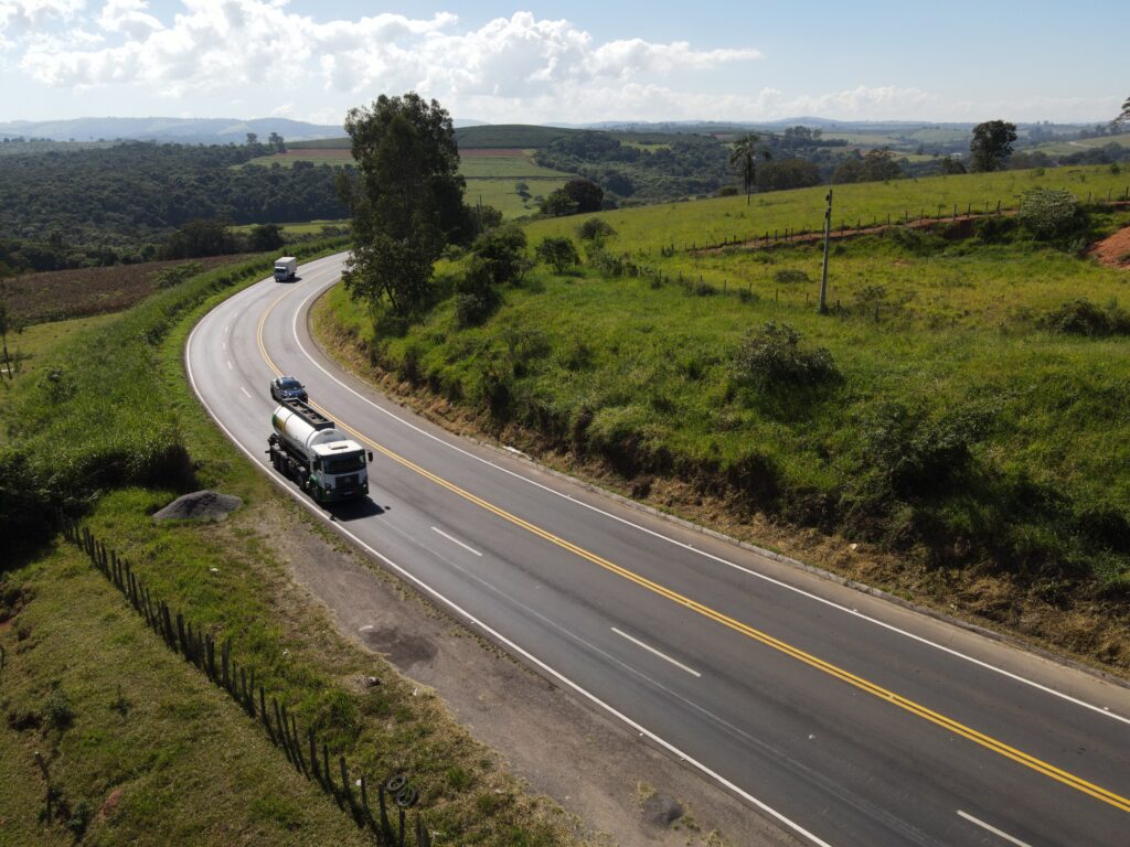 WhatsApp Image 2025-07-17 at 09.07.56 WhatsApp Image 2025-07-17 at 09.07.56