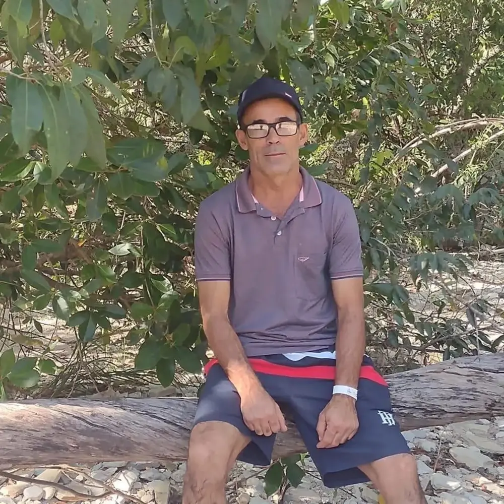 ezgif-4395e7c09efa73