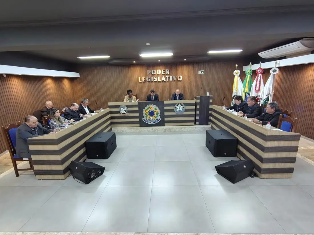 ezgif-19fad8167bb467 ezgif-19fad8167bb467