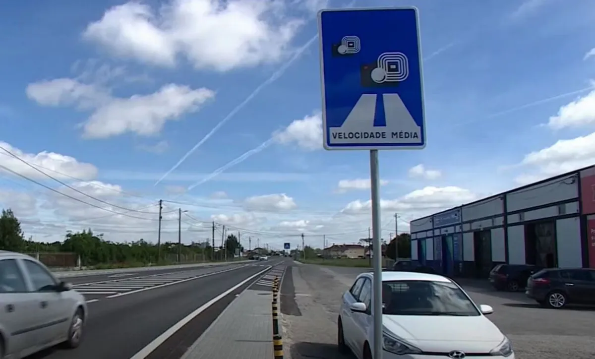 ezgif-87814c77b76aff ezgif-87814c77b76aff