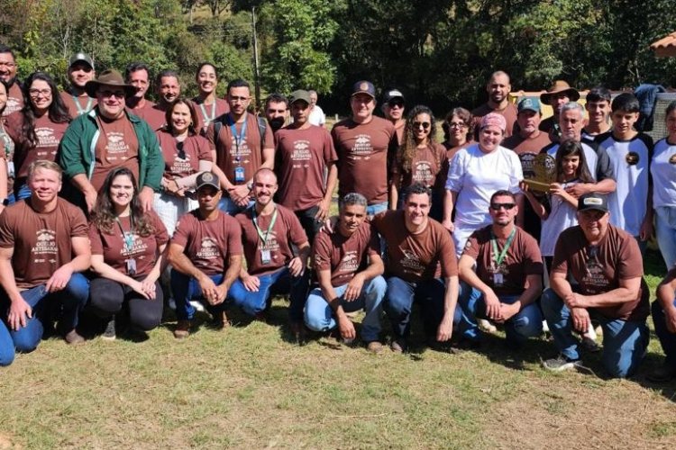 Missão técnica do Sistema Faemg Senar impulsiona queijarias do Vale do Suaçuí Missão técnica do Sistema Faemg Senar impulsiona queijarias do Vale do Suaçuí