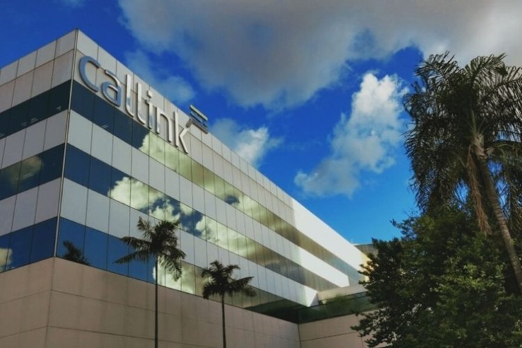 Callink compra a Algar Tech Callink compra a Algar Tech