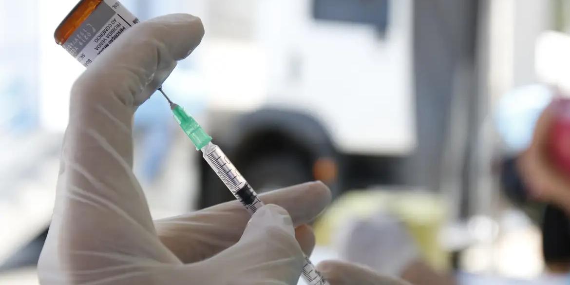 vacina-vacinacao-2388