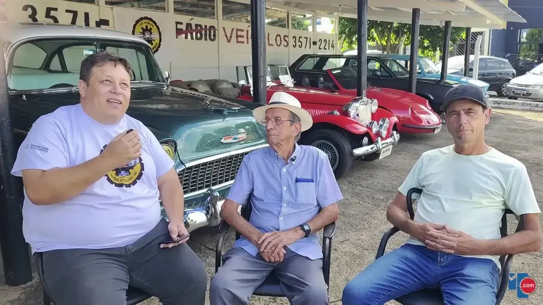 ezgif-5552efc307b7745a