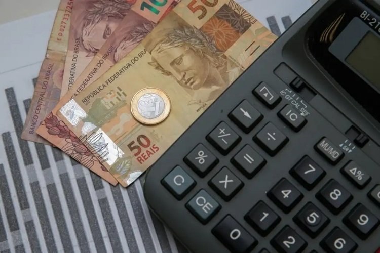 Metade de Uberlândia está endividada Metade de Uberlândia está endividada