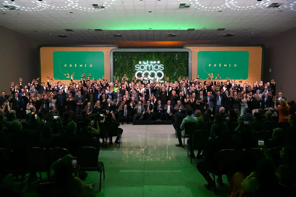 ezgif-1a752c8485876480