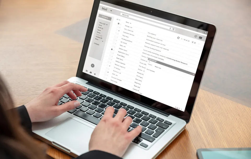 trabalho-emprego-computador-7c44455d96b56f51 trabalho-emprego-computador-7c44455d96b56f51