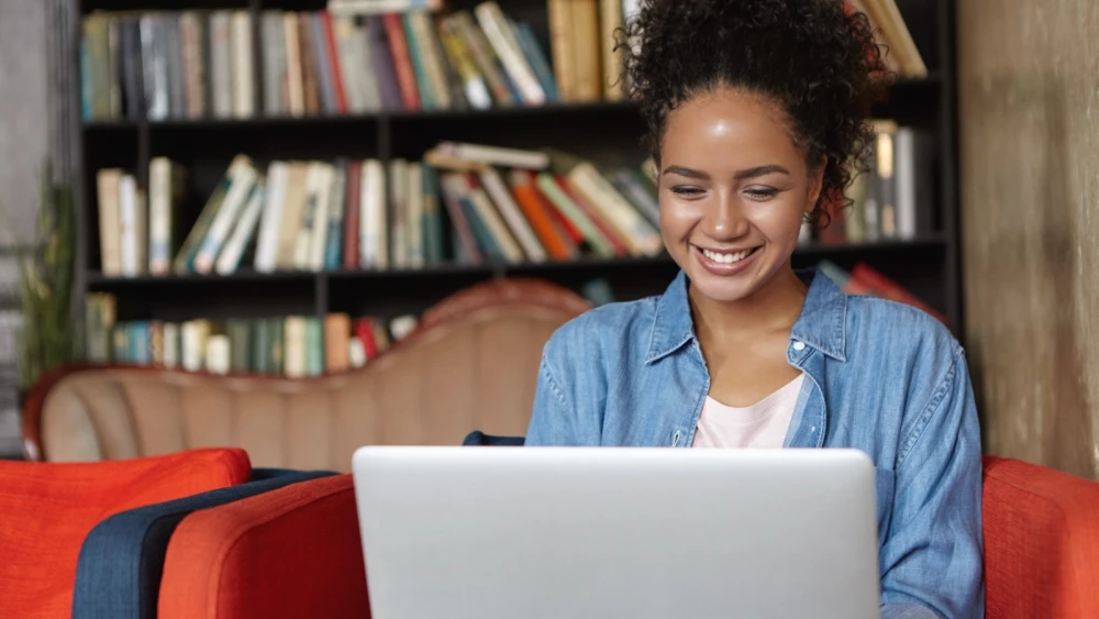 estudo-computador-trabalho-538