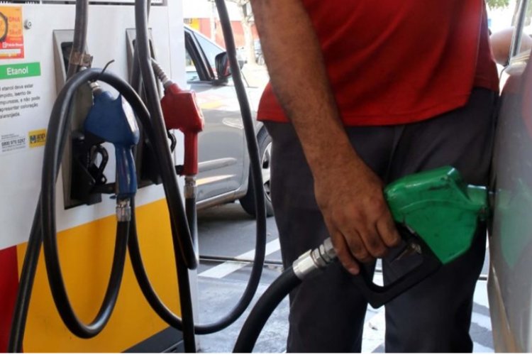 Etanol fecha 2025 com aumento de 9,79% Etanol fecha 2025 com aumento de 9,79%