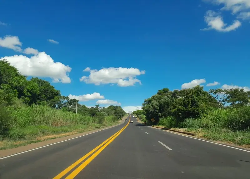 estrada-rodovia-6cf8209c742288c1