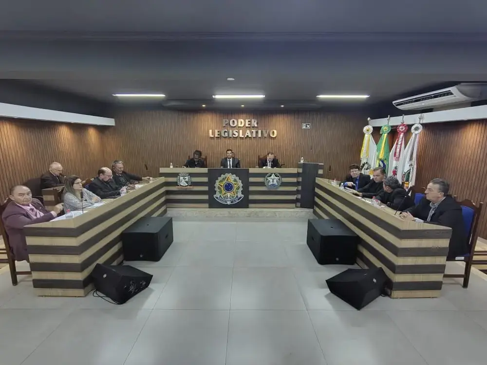 ezgif-73a6840ab28d14ff