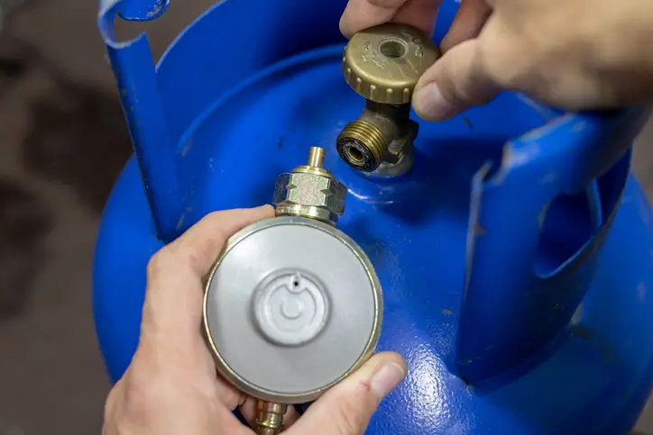 ezgif-7abfa6e58cd58fe8