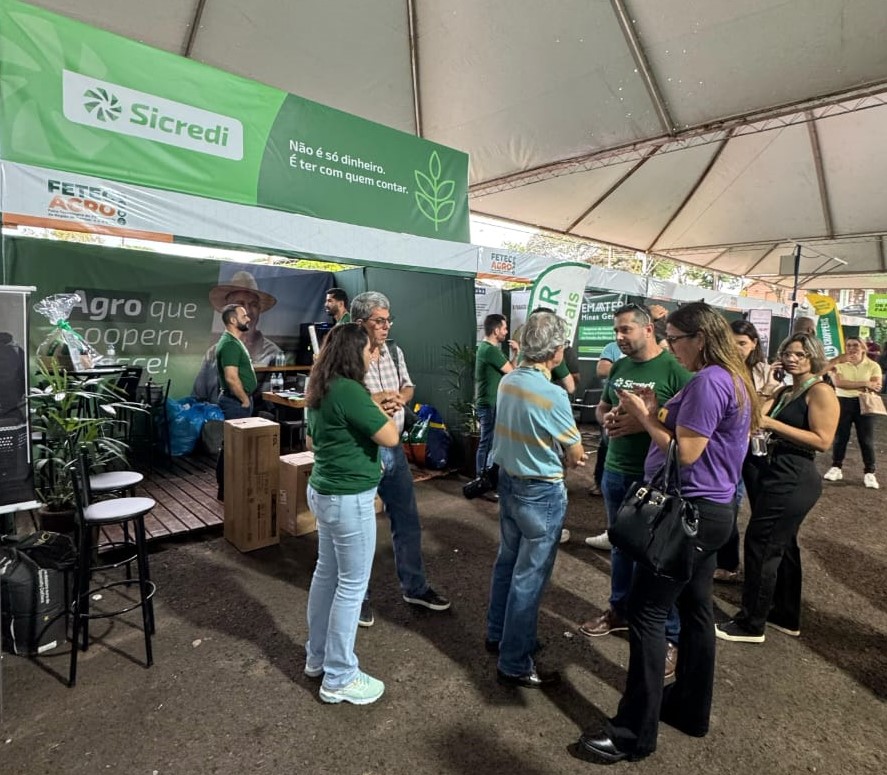 Sicredi leva crédito e soluções financeiras à Fetec Agro, em São Sebastião do Paraíso Sicredi leva crédito e soluções financeiras à Fetec Agro, em São Sebastião do Paraíso