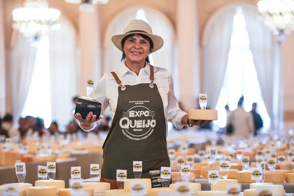 ezgif-33fcac1da141a4df