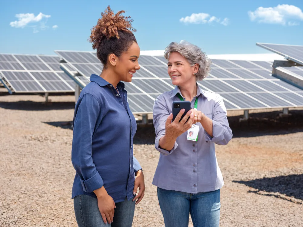 Banco-de-Imagens-Sicredi-Placas-Solares-2 Banco-de-Imagens-Sicredi-Placas-Solares-2
