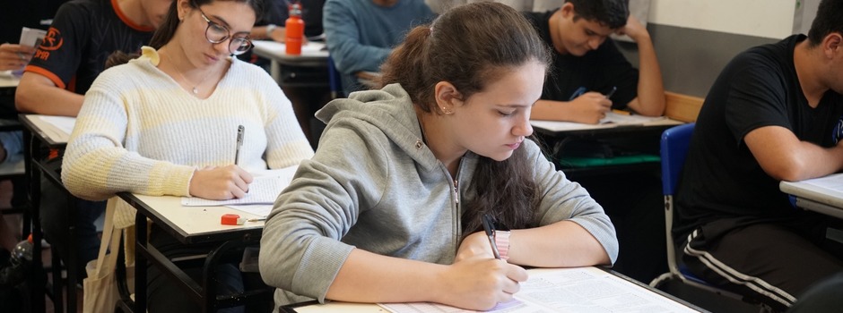 estudantes_alunos_escola_prova_vestibular_Image_2026-06-03_at_15.52.00