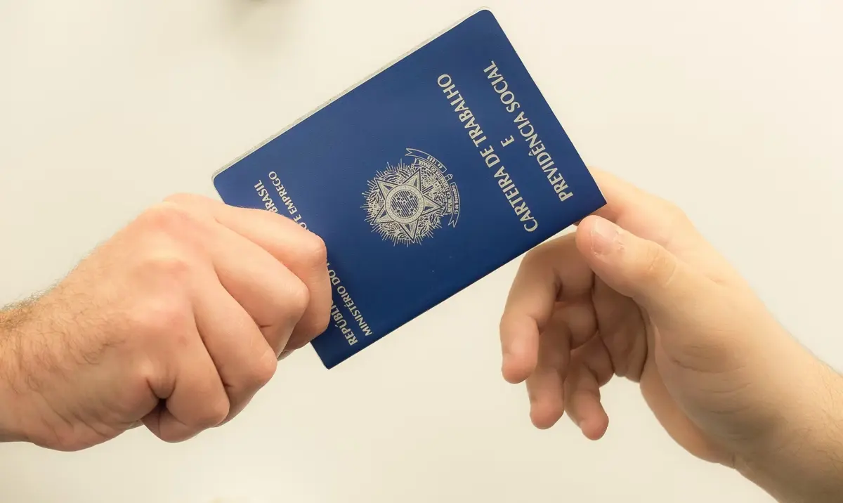 carteira-trabalho-emprego-3cb34d3885c01bc4 carteira-trabalho-emprego-3cb34d3885c01bc4