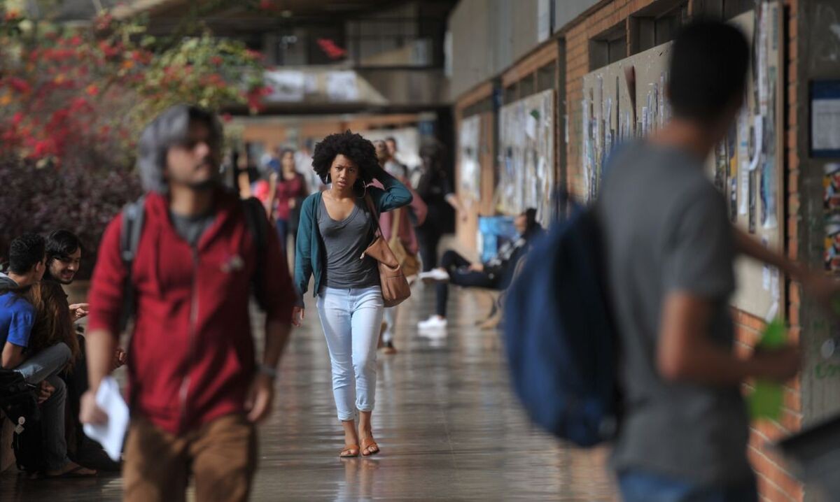 faculdade-universidade-educação-graduandos-j--abandonaram-curso-para-cuidar-dos-filhos-1784047824 faculdade-universidade-educação-graduandos-j--abandonaram-curso-para-cuidar-dos-filhos-1784047824