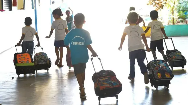 escola-matriculas-na-educacao-basica-cresceram-em-2022-db06f922-7bd6-4ac7-94d3-046e3bf06131-large