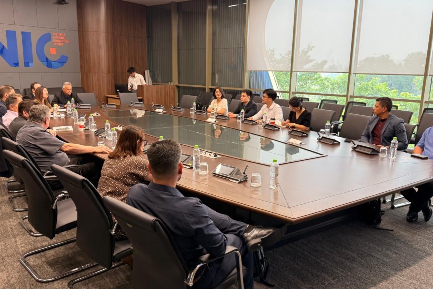 Missão do SINDVEL ao Vietnã busca ampliar autonomia tecnológica do Vale da Eletrônica Missão do SINDVEL ao Vietnã busca ampliar autonomia tecnológica do Vale da Eletrônica