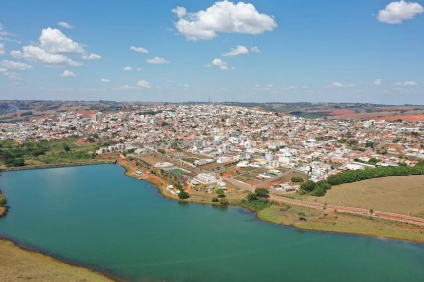 Cidades declaram emergência econômica Cidades declaram emergência econômica