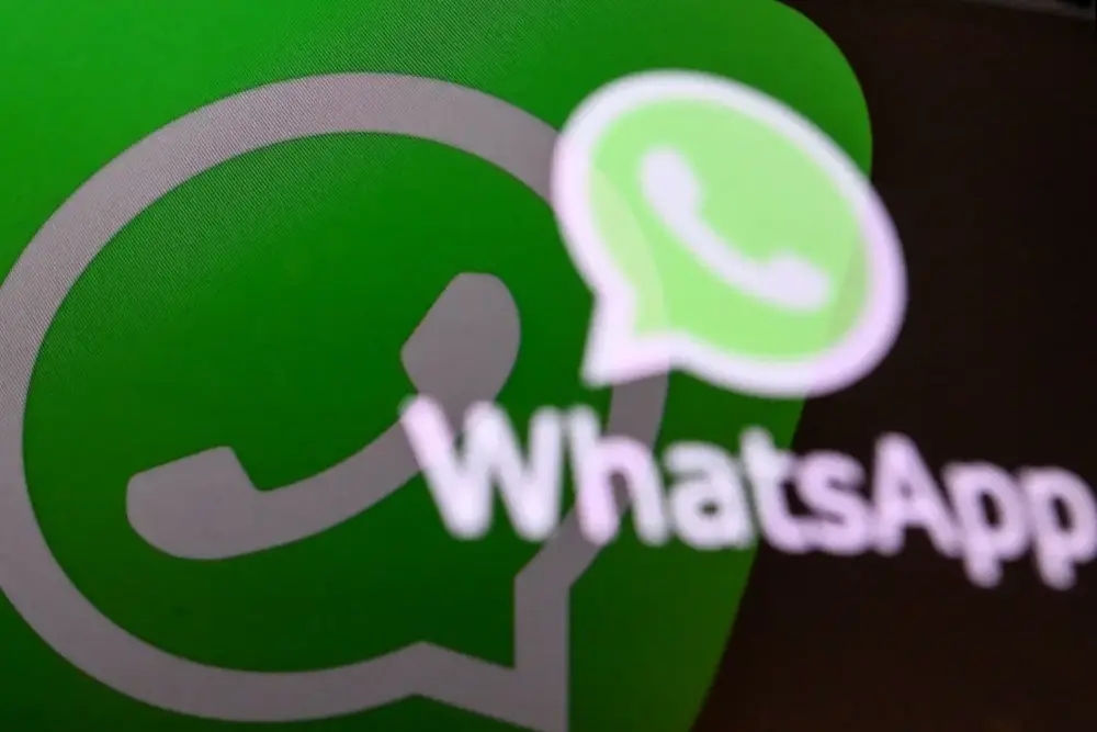 whatsapp-logo-6a95167700a43758 whatsapp-logo-6a95167700a43758