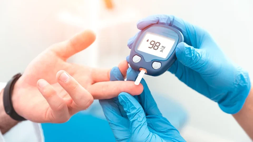 Dia-Mundial-do-Diabetes-diagnostico-precoce-permite-mais-cuidado-com-o-paciente-960x540