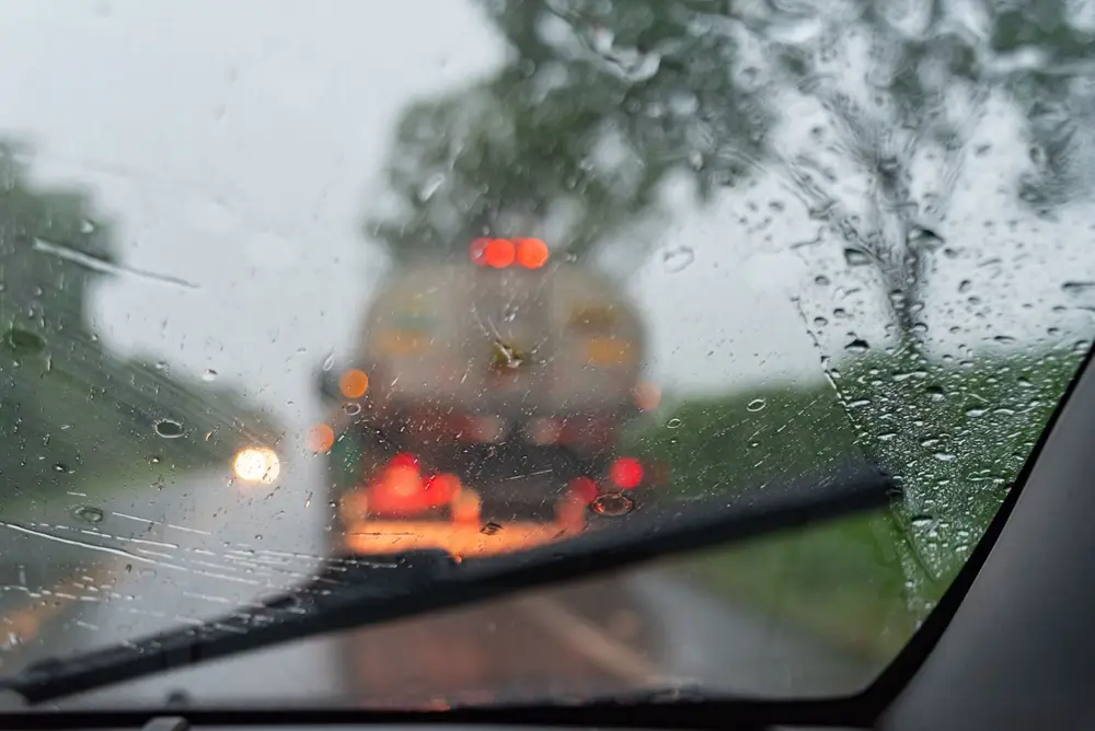 chuva-estrada-233