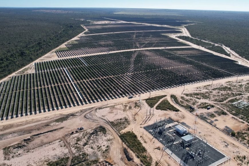 Usina de R$ 439 milhões inaugurada no Jequitinhonha Usina de R$ 439 milhões inaugurada no Jequitinhonha