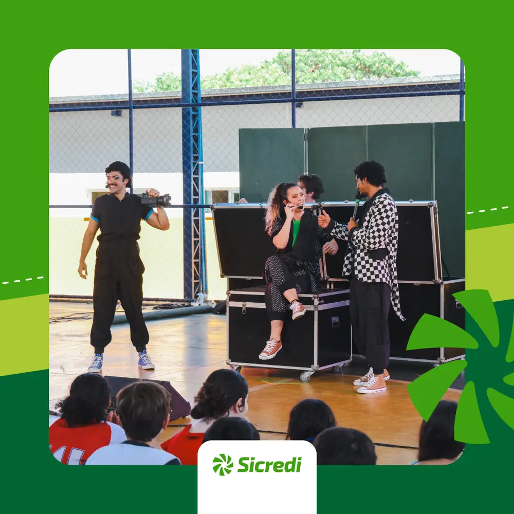 Sicredi promove apresentação da peça teatral #Juntos para mais de 300 estudantes em Passos (2) Sicredi promove apresentação da peça teatral #Juntos para mais de 300 estudantes em Passos (2)